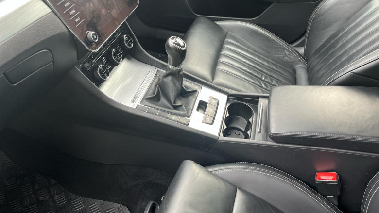 Skoda Superb 1.5 TSI SE Technology 5dr Petrol Hatchback